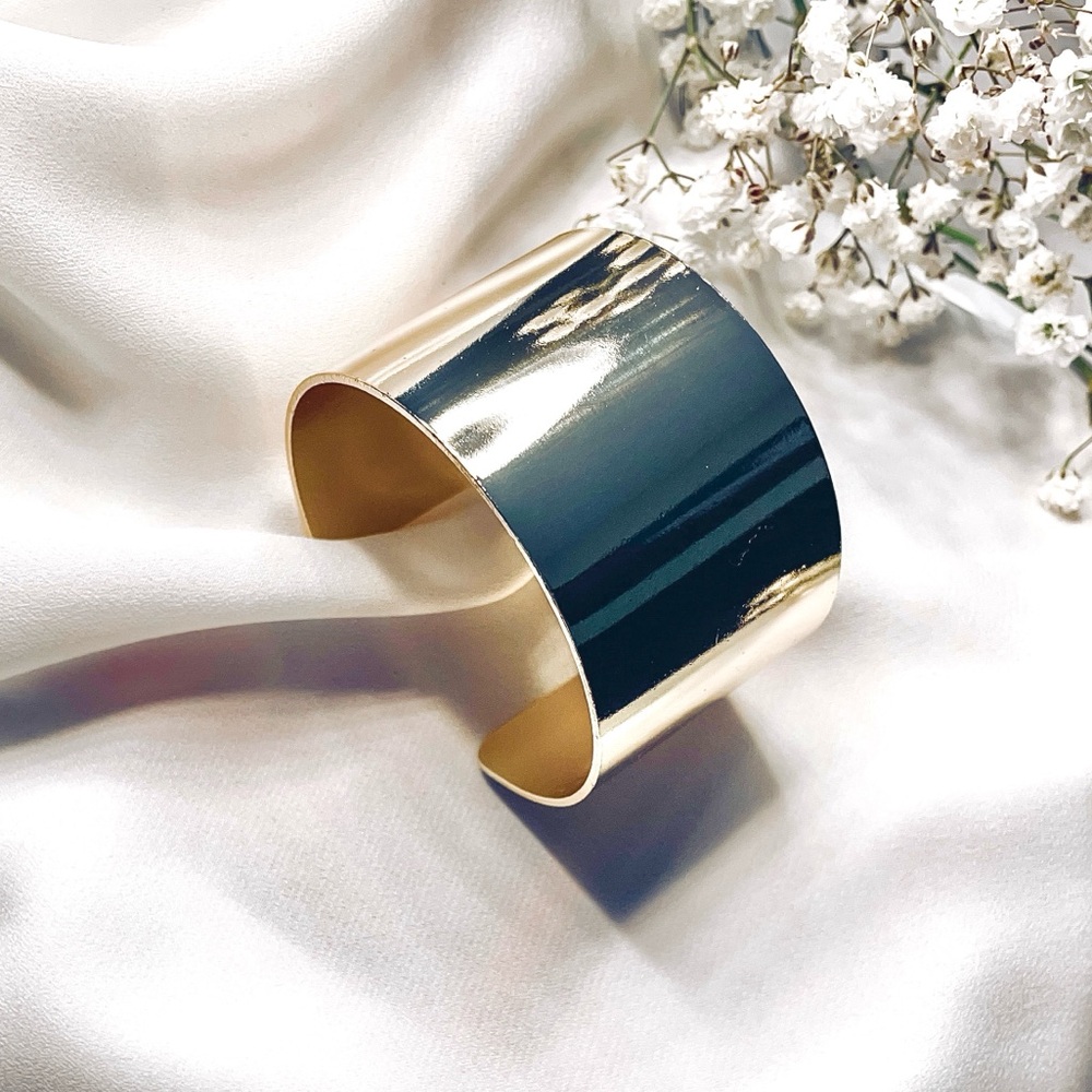 White Lily Jewelry Gold plated Cuff Bracelet